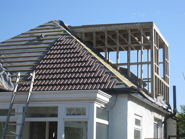 Dormer loft, structural stage